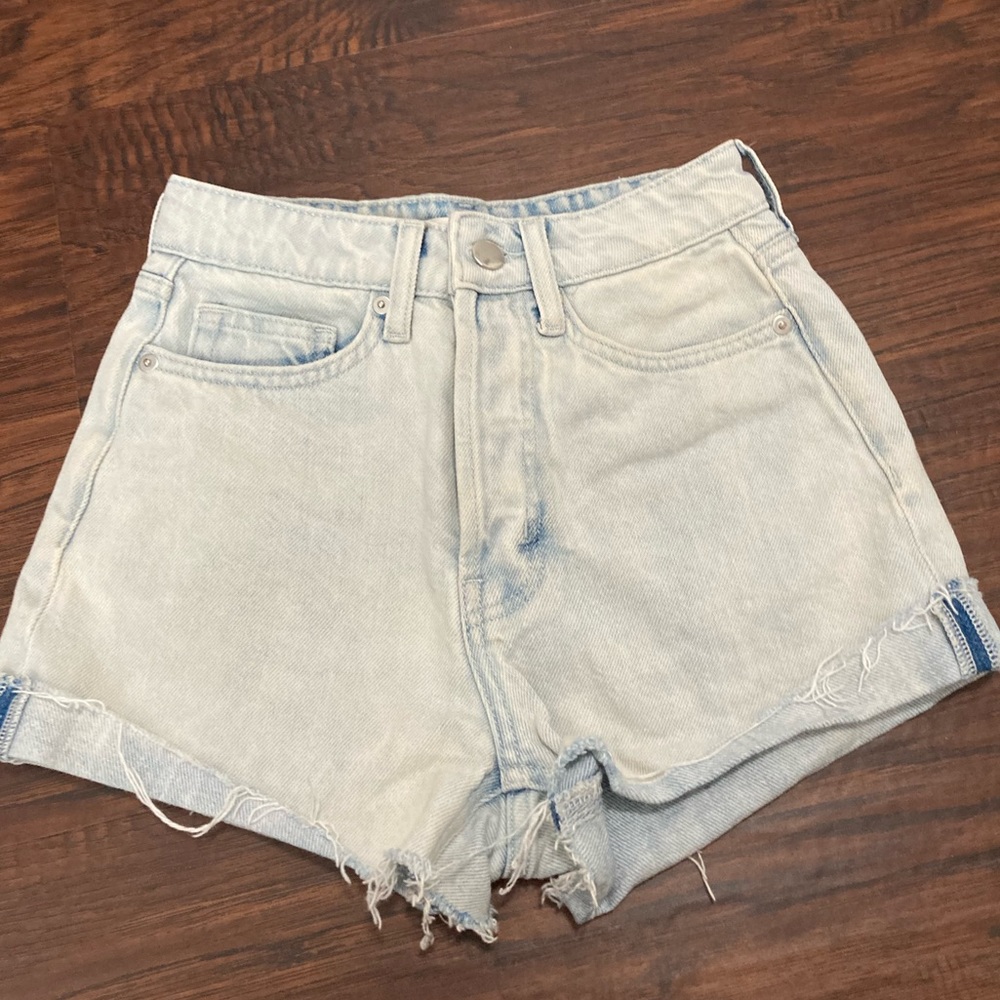 H&M Mom Shorts